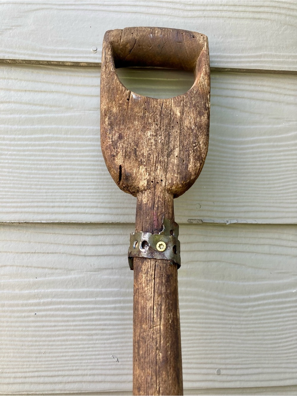 Primitive Rusty Shovel with Wood Handle Vintage Garden Tool - Picture 11 of 16